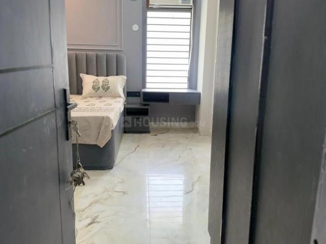 1 RK Studio in DLF Phase 3 for rent Gurgaon. The reference number is 20767280