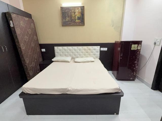 1 RK Studio in DLF Phase 3 for rent Gurgaon. The reference number is 20777300