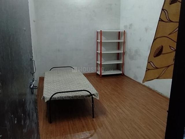 1 RK Studio in Hazratganj for rent Lucknow. The reference number is 16525750