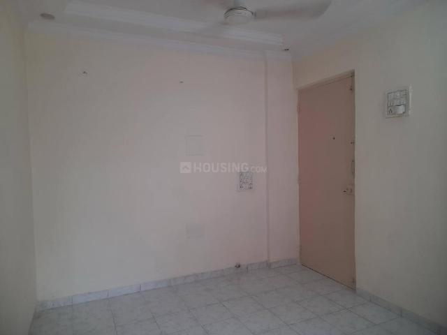 1 RK Studio in Kandivali West for resale Mumbai. The reference number is 20565435