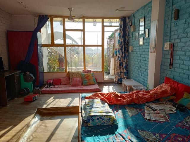 1 RK Studio in Kalkaji for rent New Delhi. The reference number is 20378574