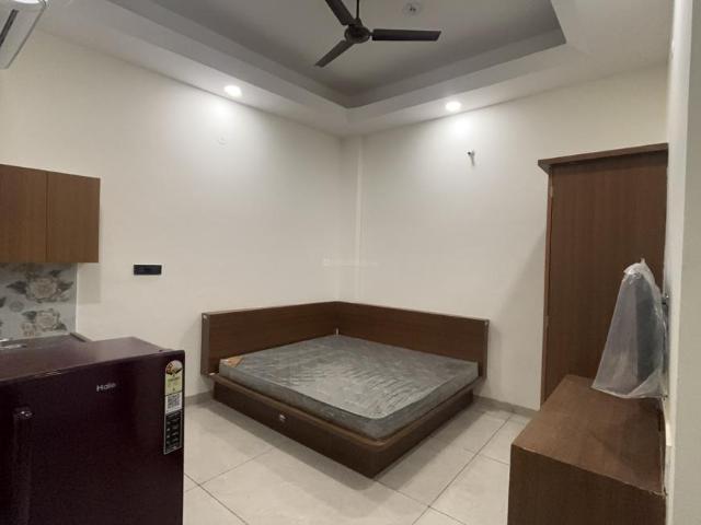1 RK Studio in Nipania for rent Indore. The reference number is 20463640
