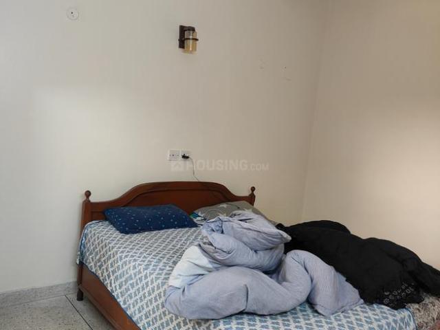 1 RK Studio in Sector 17 for rent Noida. The reference number is 20024375