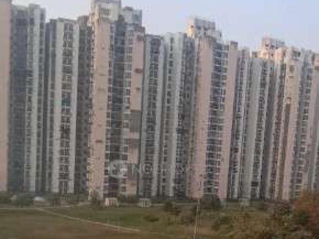 1 RK Villa In Noida Sector 151. Near Tata Star Lit. Or.jp Aman for Rent In Sector 151