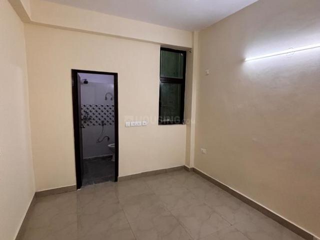 1 RK Villa in Crossings Republik for rent Ghaziabad. The reference number is 19101425