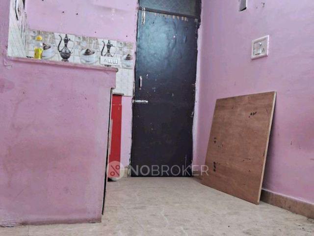 1 RK Villa In Gated Community Villa for Rent In Shakarpur
