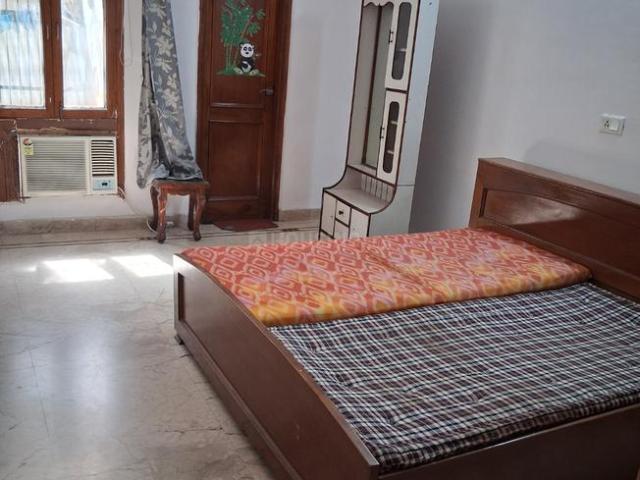 1 RK Villa in Sector 50 for rent Noida. The reference number is 19848434