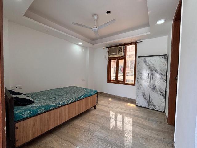 1 RK 300 Sq.Ft. Apartment in Saket Delhi Listing ID: #9594