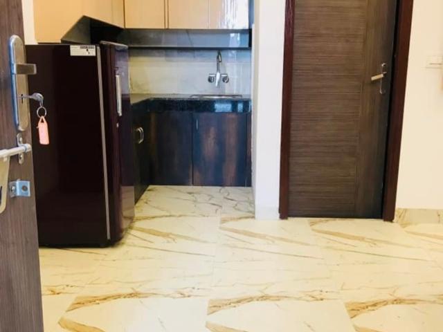 1 RK 450 Sq.Ft. Builder Floor in Saket Delhi Listing ID: #9784