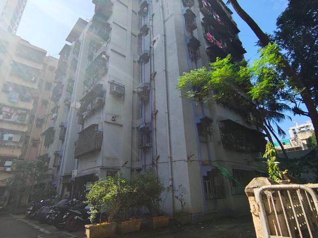 1 RK 400 Sq.Ft. Apartment in Tarun Bharat Mumbai Listing ID: #9575