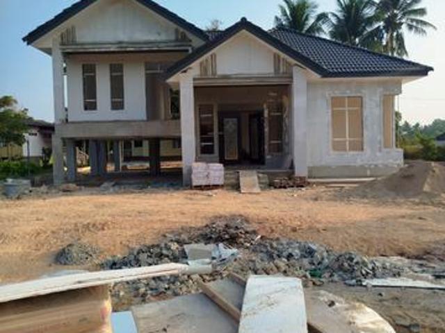 1 rmh split level beserta tnh luas kg tanjung jering bachok