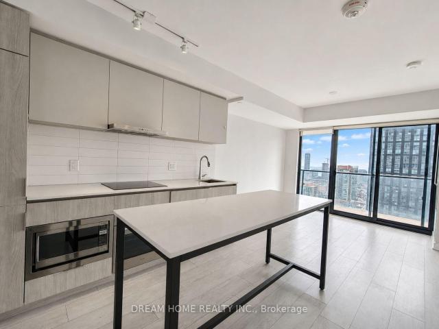 1 room for rent
