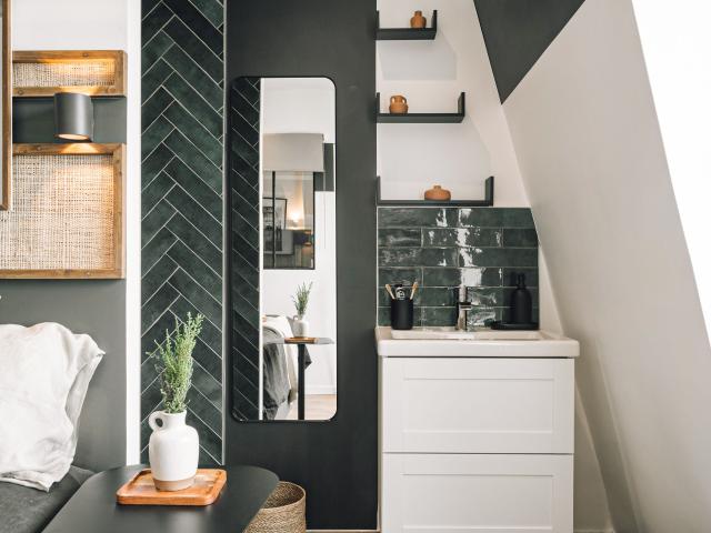 1 room in Trocadéro 16 Arr
