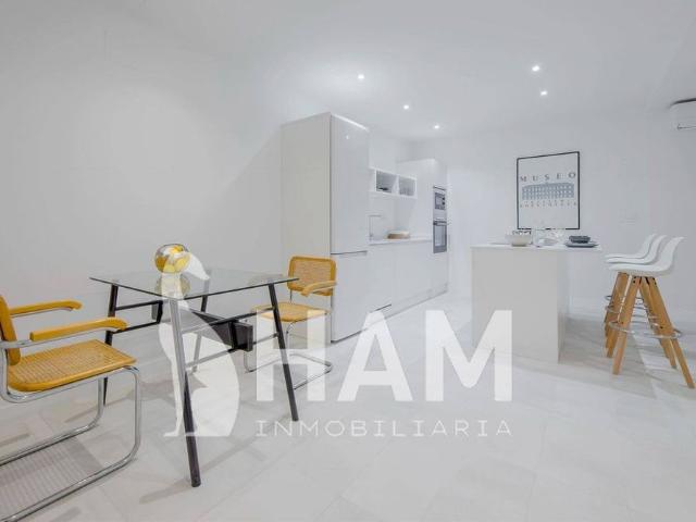 1 room luxury Apartment for rent in Madrid, Spain
