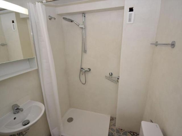 1 room studio apartment