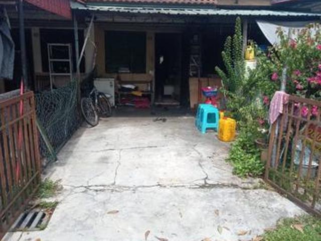 1 Storey 20 x 70 Full Loan Low depo Taman semenyih impian