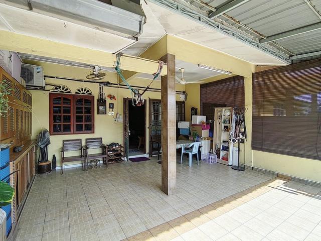 1 Storey Taman Bajuri Olak Lempit Banting