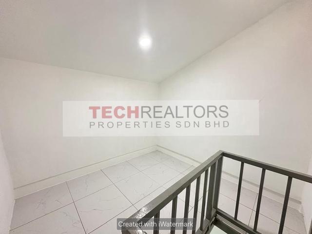 1 Storey Terrace End Lot With Land For Sale Taman Peruda