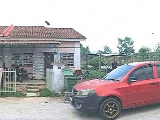 1 Storey Terrace House, Corner Lot