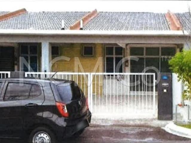 1 Storey Terrace House, Intermediate