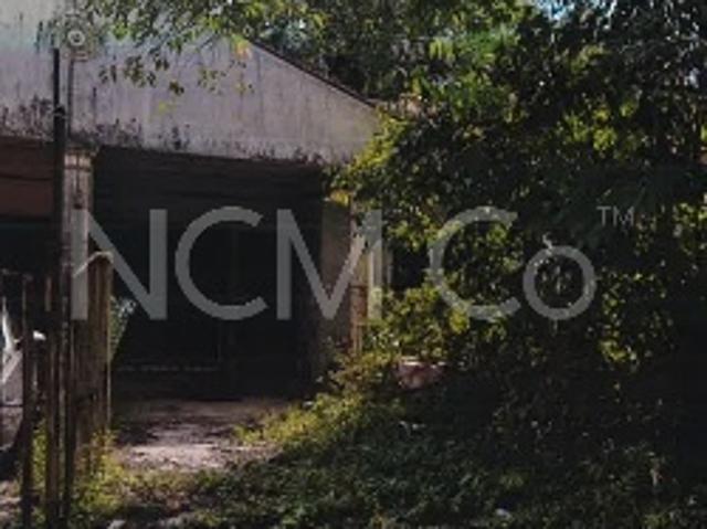 1 Storey Terrace House, Intermediate
