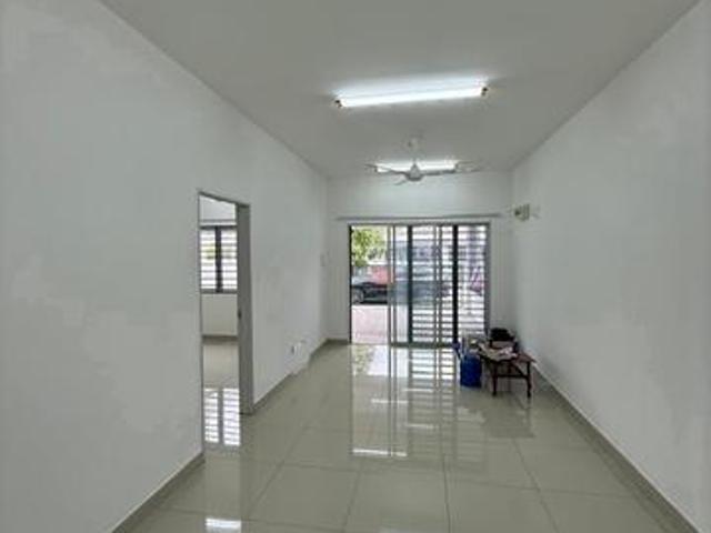 1 Storey Terrace House 3R2B Albury 1Mahkota Hill Lenggeng