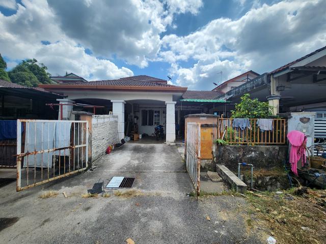 1 storey terrace hse lrg mahkota impian 229 puncak alam renovated