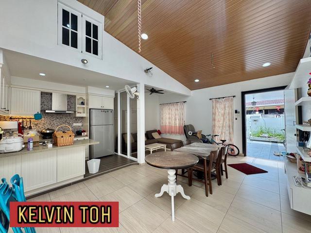1 STOREY TERRACE LA 1199sf FULLY RENOVATED MOVE IN CONDITION AIR ITAM