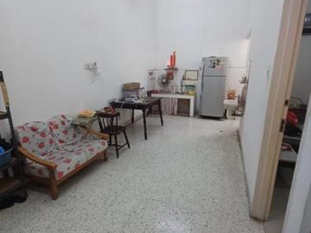 1 storey terrace lebuh nibong bayan baru 1528sf rare low price