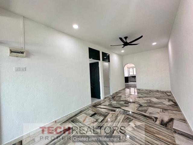 1 Storey Terrace Refurbished Unit For Sale Taman Keladi