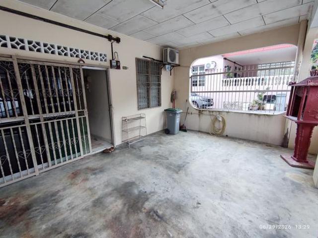 1 Storey Terraced Endlot Taman Bukit Sentosa