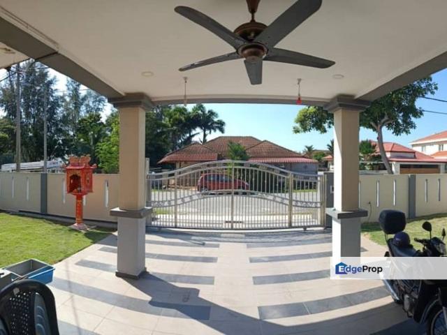 1 Storey Bungalow Jalan Tasik Bringing, Taman Pantai Sepang Putra, Sepang