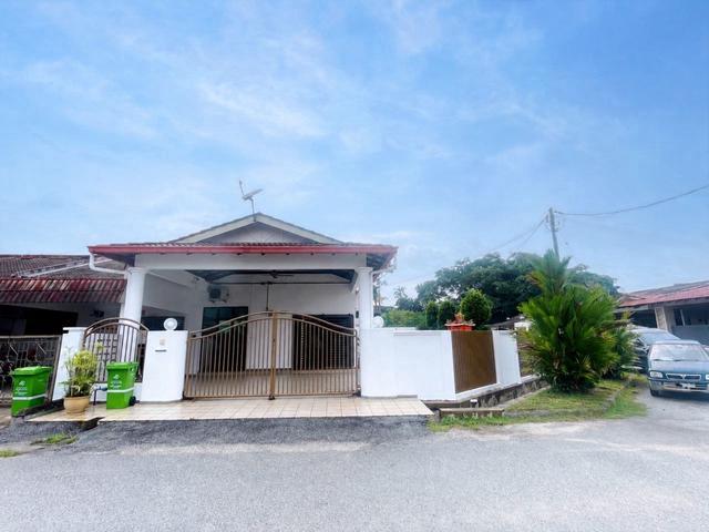 1 Storey Corner Lot Bukit Setongkol Jaya Kuantan