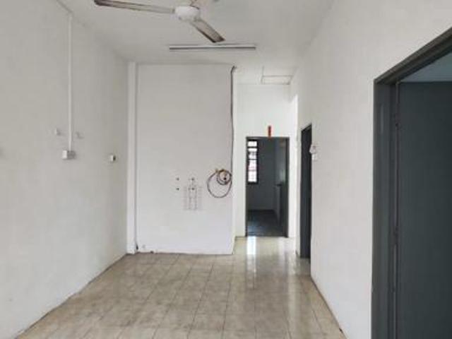 1 Storey End Lot Terrace house FOR SALE Tmn Tasek Indah Semeling