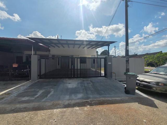 1 Storey For Sale Taman Universiti Skudai Jln Pertanian Corner