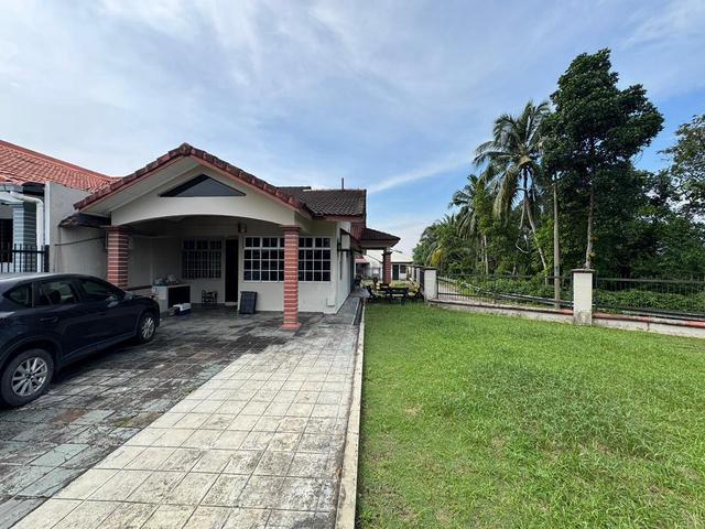 1 Storey For Sale Taman Sutera Perling Jln Sutera Hijau Corner