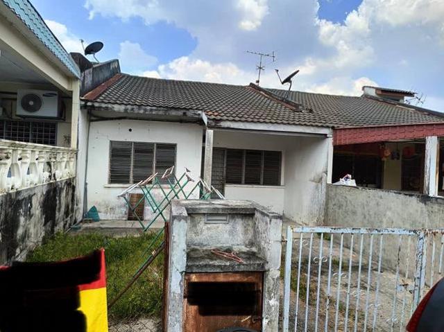 1 storey House taman kota cheras