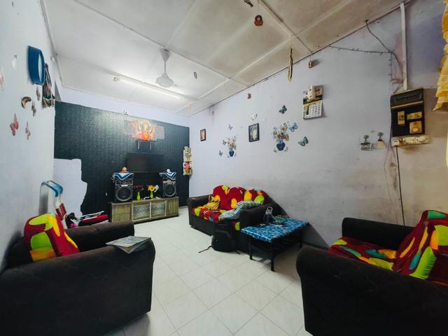 1 Storey House CORNER Taman Karak Jaya Karak