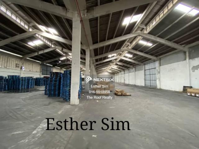 1½ Storey House End unit with Covered Roof Low Cost