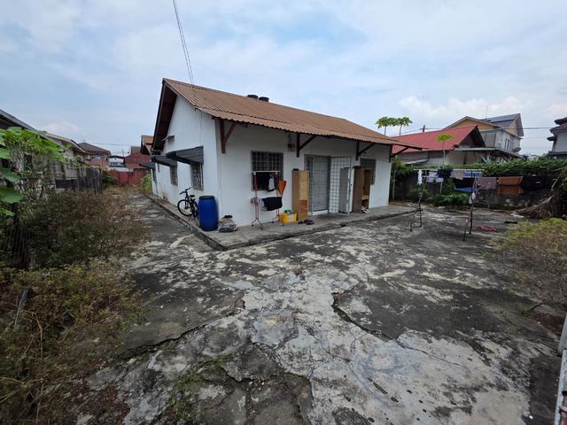 1 storey house Petaling jaya sekyen 4