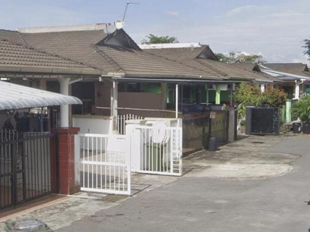 1 Storey Intermediate at Matang Jaya