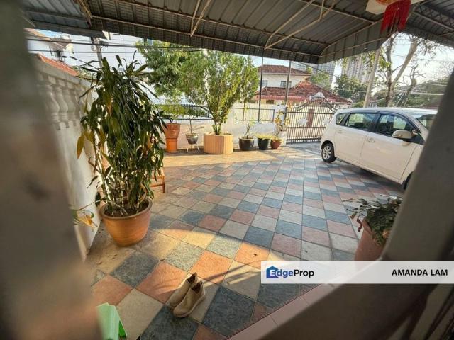 1 Storey Semi D with Extension near SJM Heng Ee