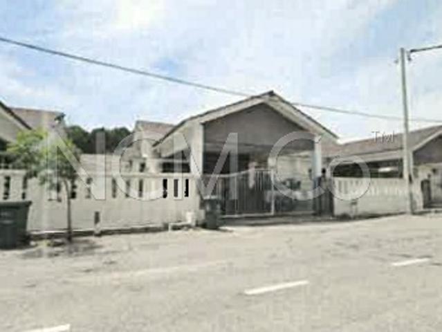 1 Storey Semi Detached House