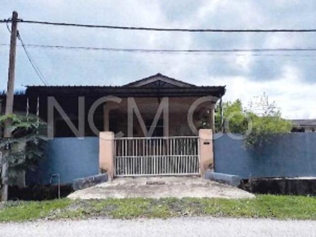 1 Storey Semi Detached House