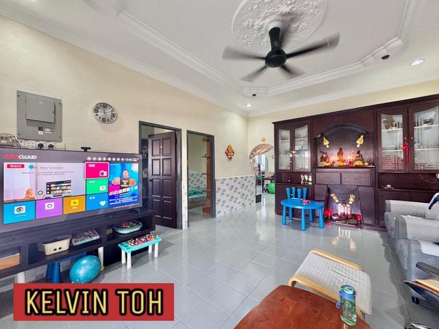 1 STOREY SEMID LA 2297sf FULLY RENOVATED EXTENDED 3 CARPARKS AIR ITAM