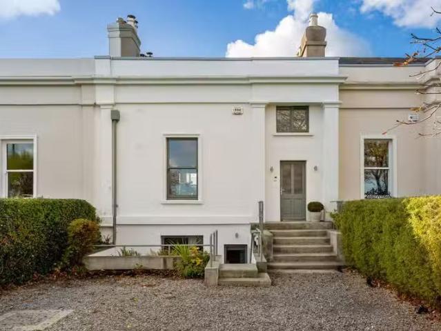 1 Strand Road, Sandymount, Dublin 4, D04W9K6 is for sale