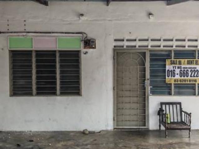 1 stry corner near krubong