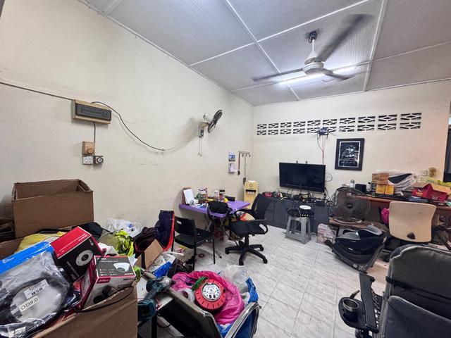 1 sty terrace Taman Maluri Cheras KL Bumi Lot Super Cheap