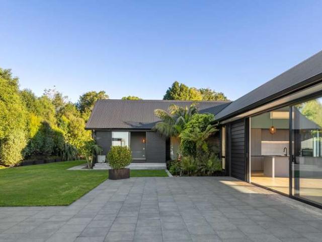 1 Summerhill Drive, Papamoa, Tauranga