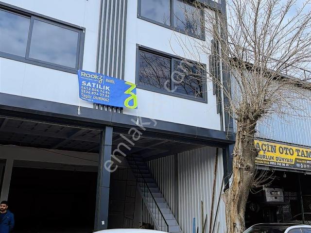 1. Sanayi Sitesinde 3 Katlı Satılık İşyeri 1 Haftalık Fiyatı